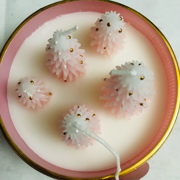 VIRAL Sincerely Jules Sparkling Forest Christmas Holiday Pink Tree Candle - Picture 9 of 10